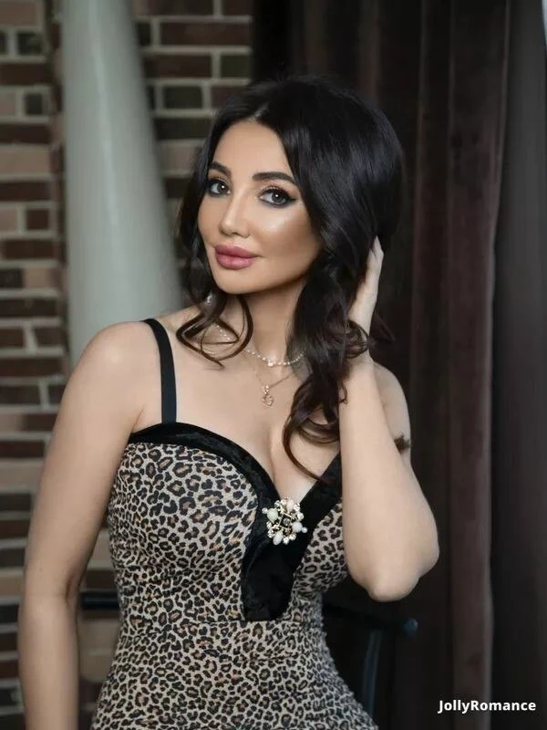 Polina, 44