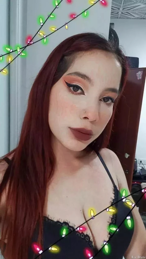 Yulianny Karolina, 21