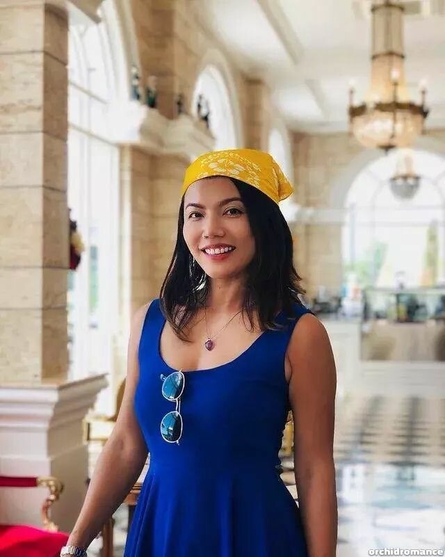 Chutimon, 43